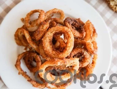 Η συνταγή της ημέρας: Δαχτυλίδια κρεμμυδιού τηγανητά (Onion rings)